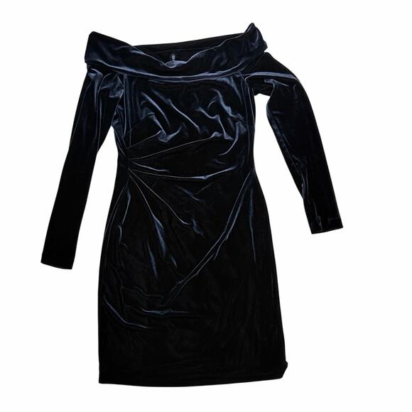 Eliza J Dresses & Skirts - Eliza J Navy Velvet Off Shoulder Dress Size 6 Ruched Cocktail Holiday